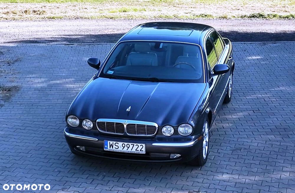 Jaguar XJ XJ8 4.2 Executive - 10