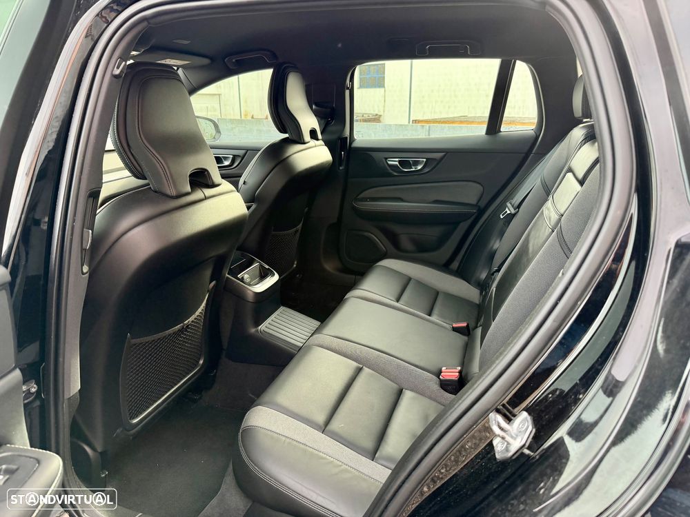 Volvo V60 2.0 T6 AWD TE R-Design Expression - 18