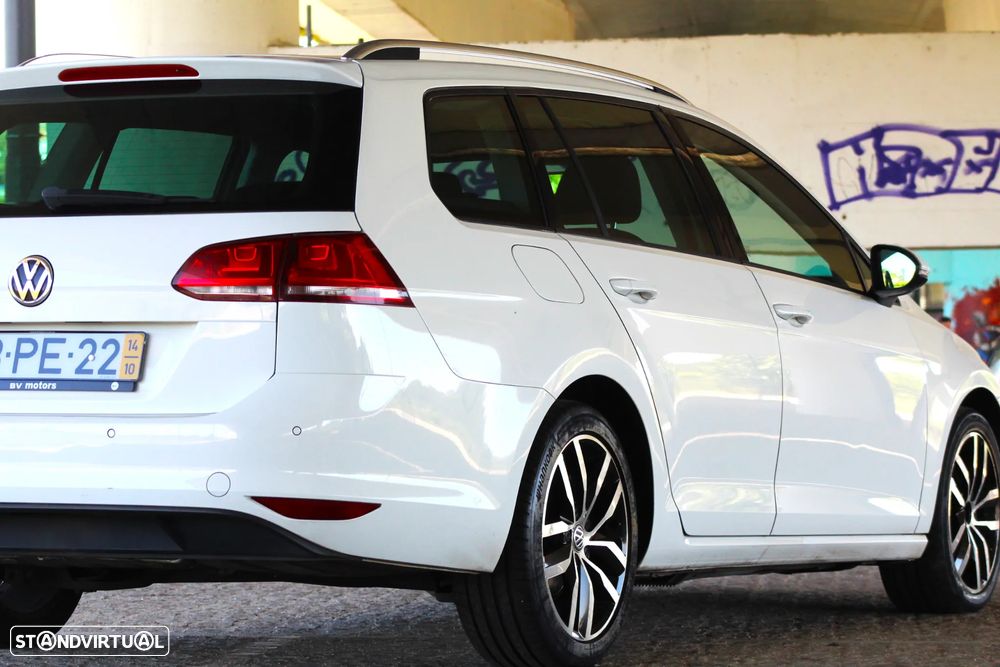 VW Golf Variant 1.6 TDi Sportline DSG - 20