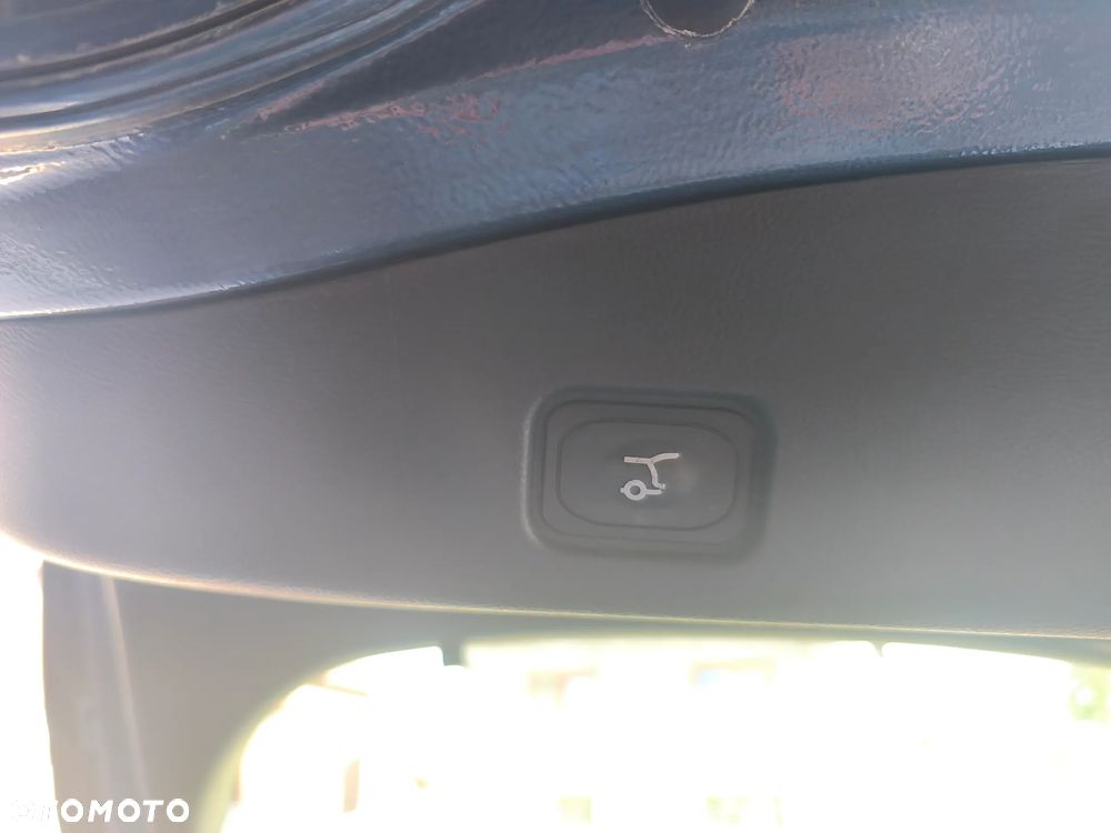 Ford Mondeo 2.0 EcoBlue Titanium - 36