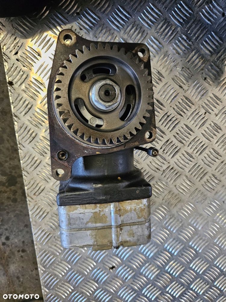 Sprężarka Mercedes Atego1518 2017r EURO6 - 2