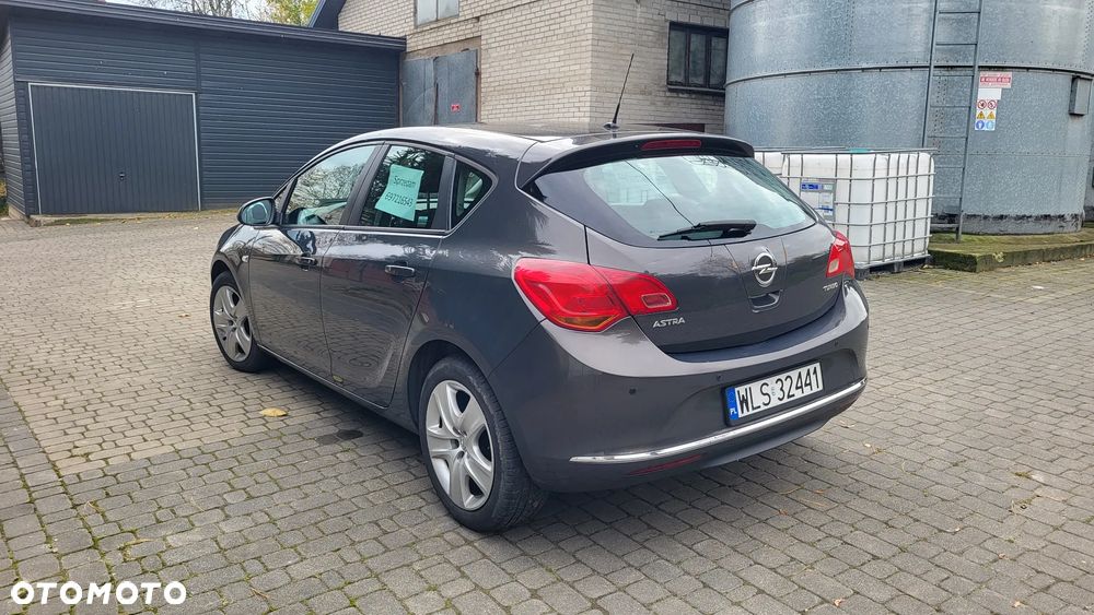 Opel Astra - 3