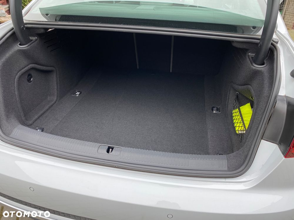 Audi A4 ver-40-tfsi-sport-s-tronic - 15