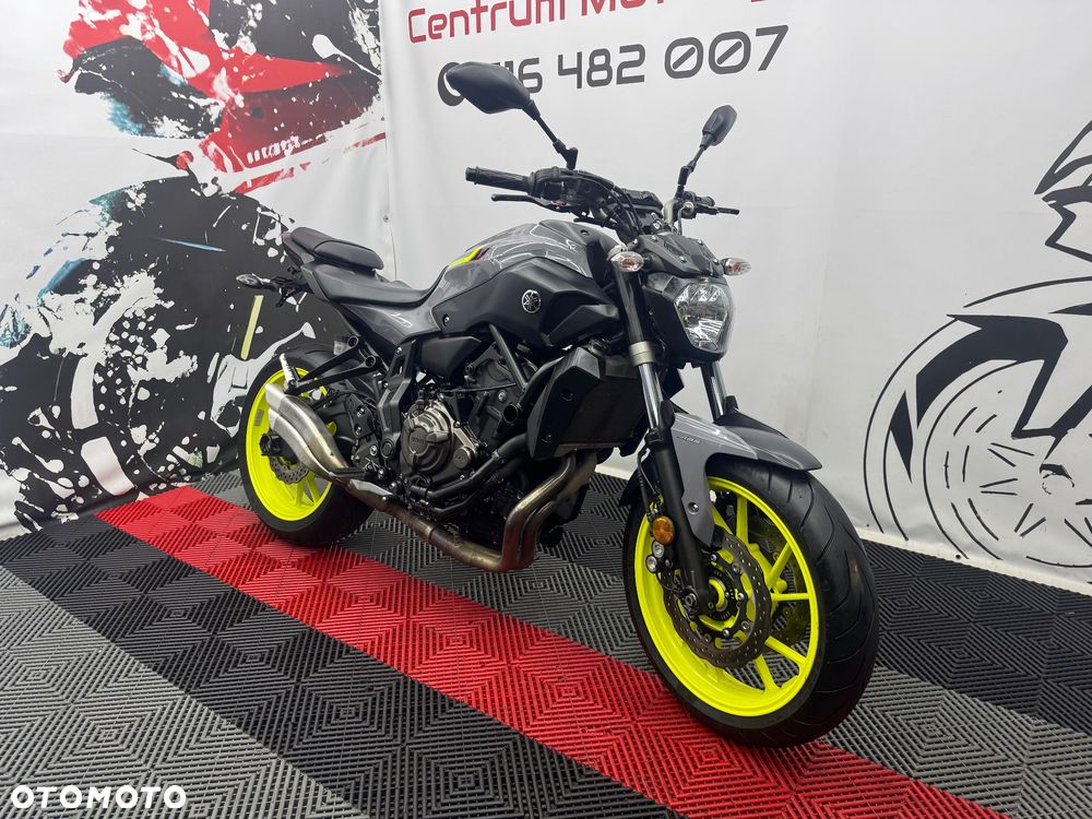 Yamaha MT - 3
