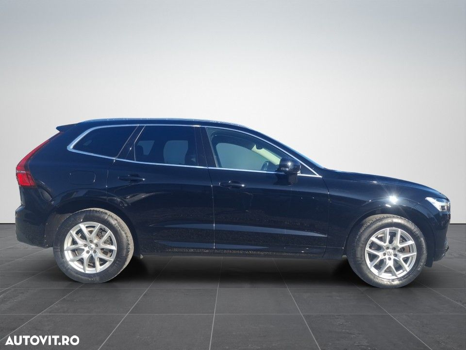 Volvo XC 60 D5 AWD Momentum - 6