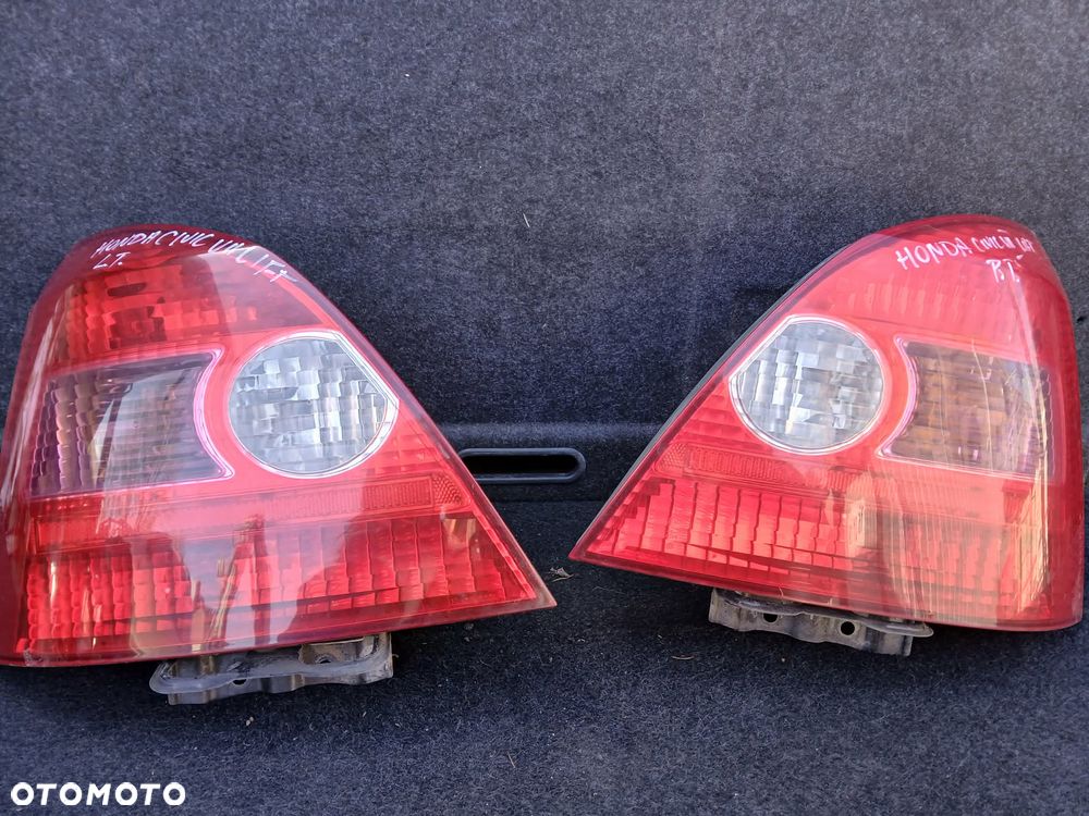 Honda Civic VII Lampa tylna lewa, prawa - 1
