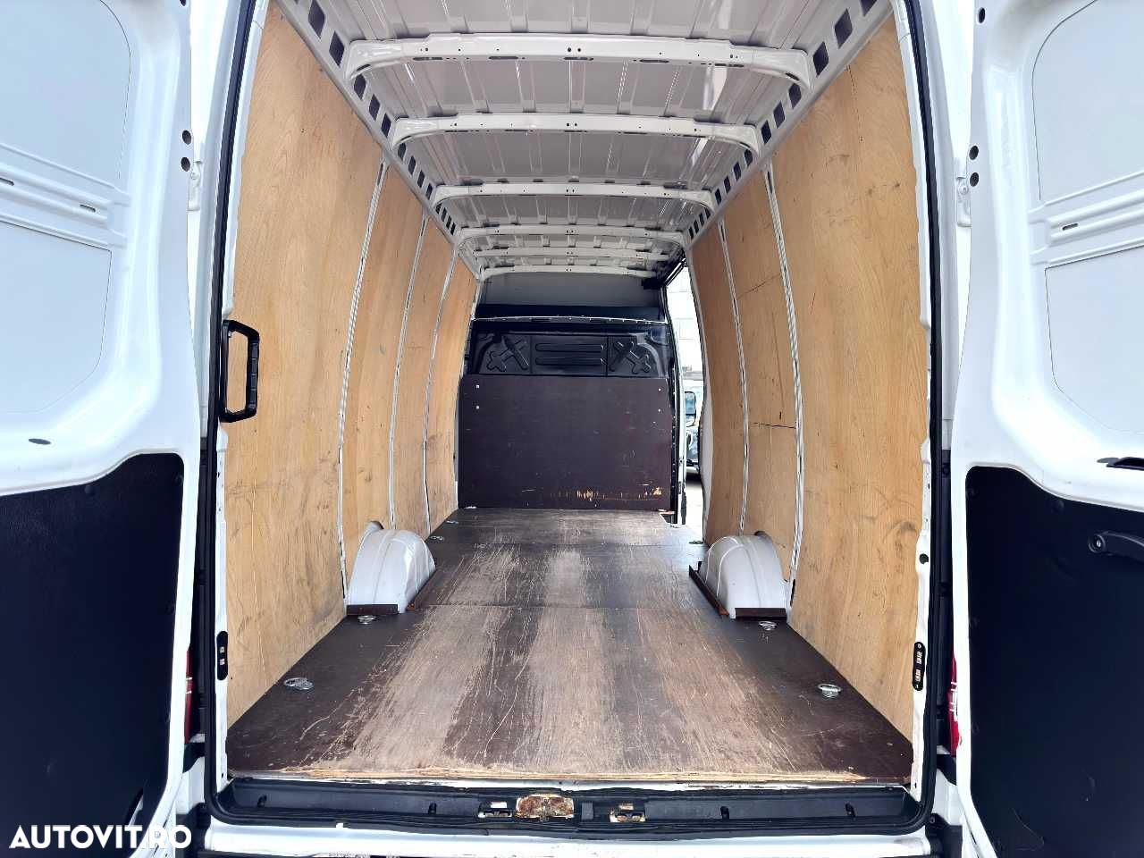 Iveco DAILY L5H3 - 13