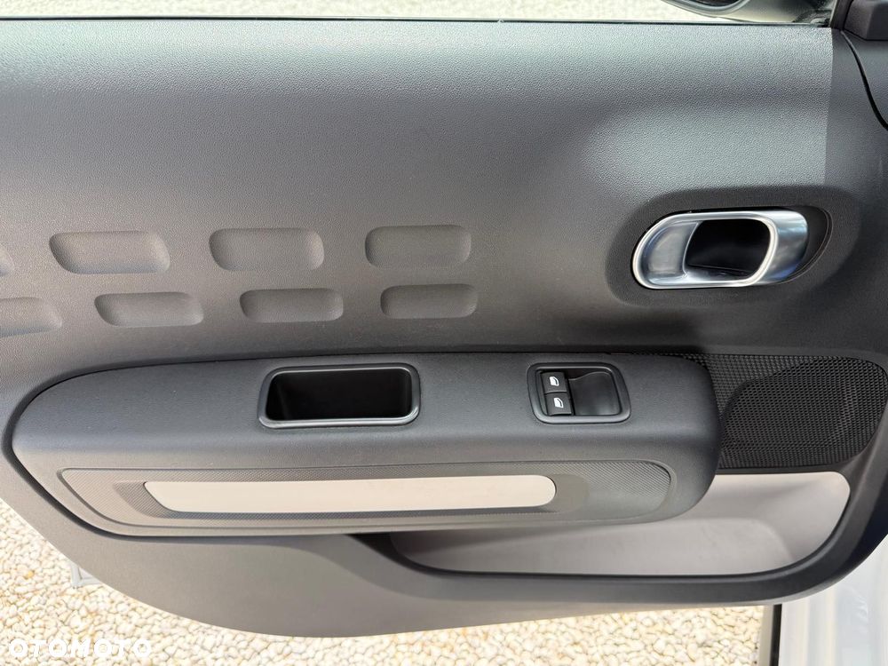 Citroën C3 Pure Tech 83 S&S FEEL - 17