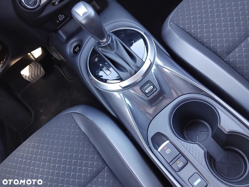 Nissan Juke 1.6 Hybrid N-Connecta AMT - 14