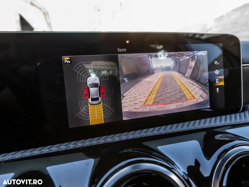 Mercedes-Benz A 180 d Sedan Aut. - 27