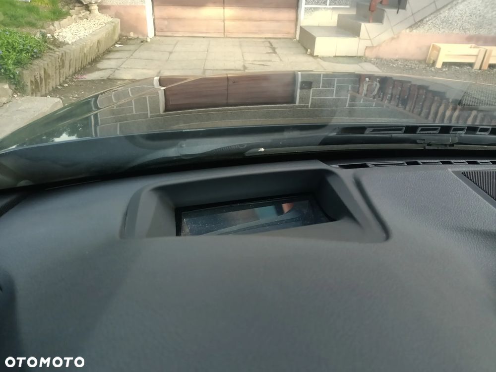 BMW Seria 3 320d Sport Line - 13