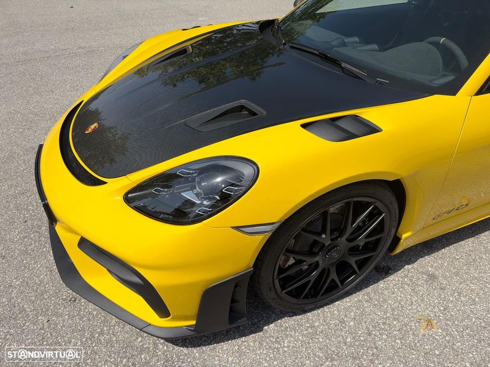 Porsche 718 Cayman GT4 RS - 3