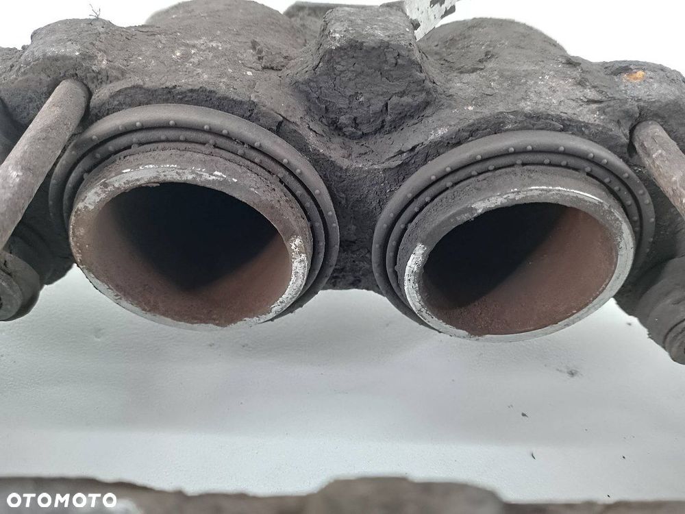 ZACISK HAMULCOWY PRAWY PRZÓD IVECO DAILY Tourus 24 3.0 HPI - 4