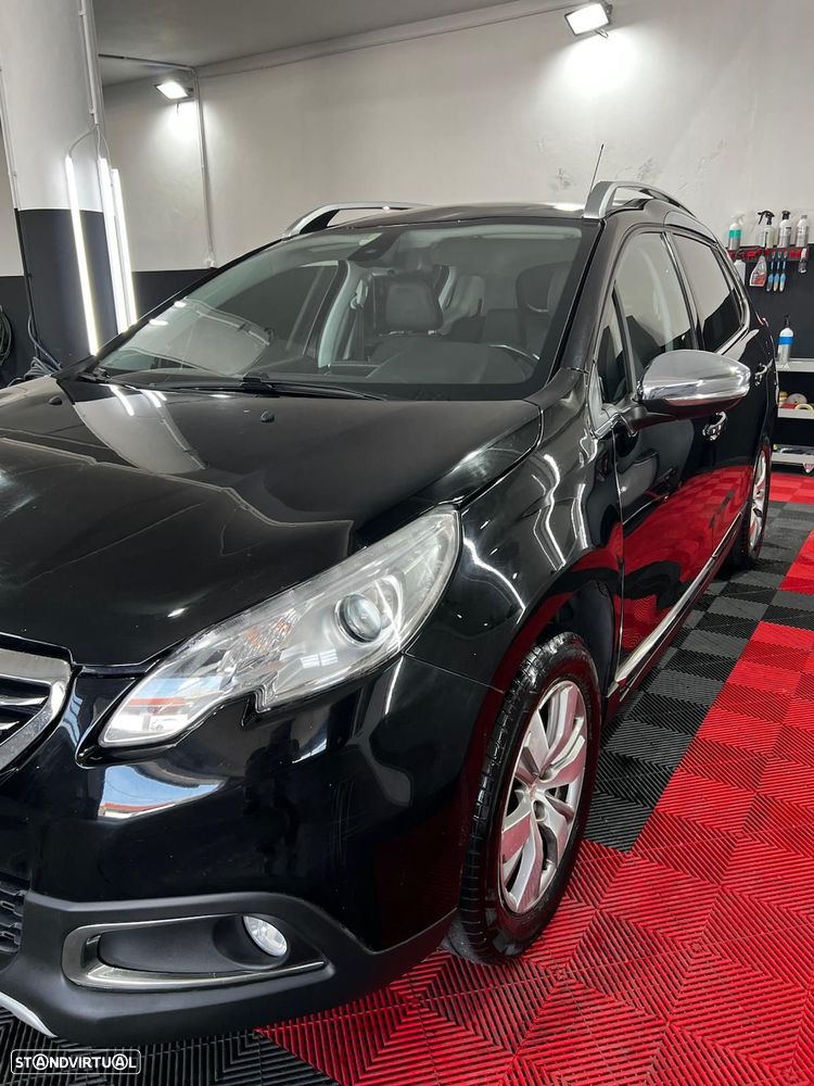 Peugeot 2008 - 1