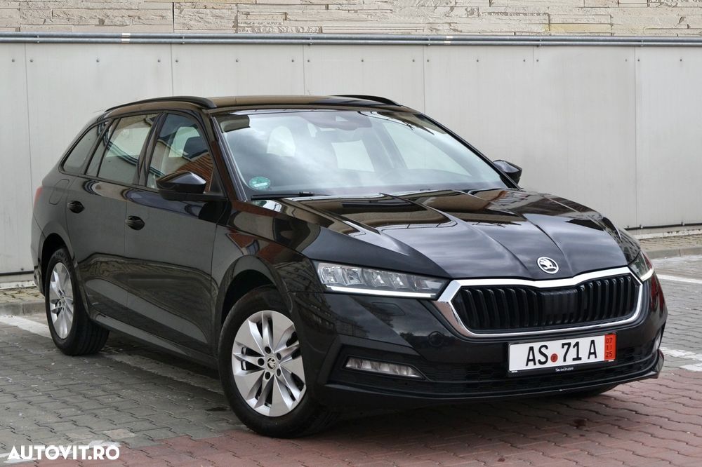 Skoda Octavia 2.0 TDI DSG First Edition - 1