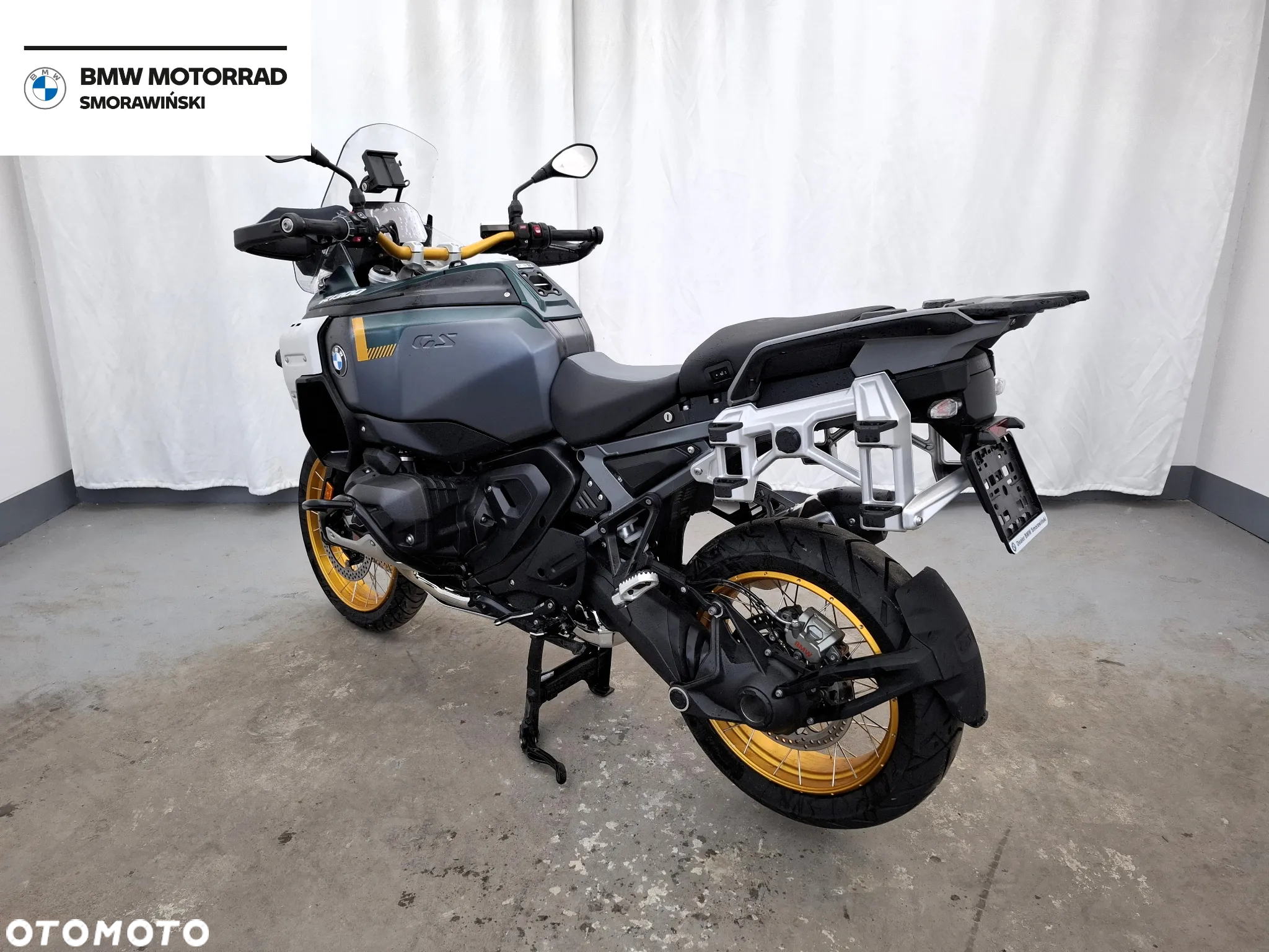BMW R