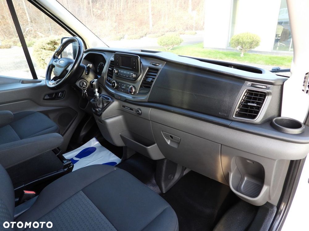 Ford TRANSIT 4X4 SKRZYNIA PODWÓJNA KABINA DOKA 6 MIEJSC TEMPOMAT LEDY ASO KLIMATYZACJA  170KM - 39