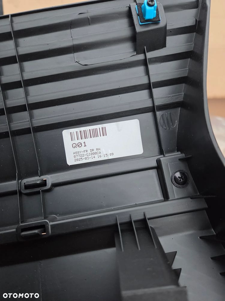 Listwa na drzwi prawy przód Hyundai Ioniq 5 87722-GI000CA 87722GI000CA listwa drzwi prawa przód przednia - 14