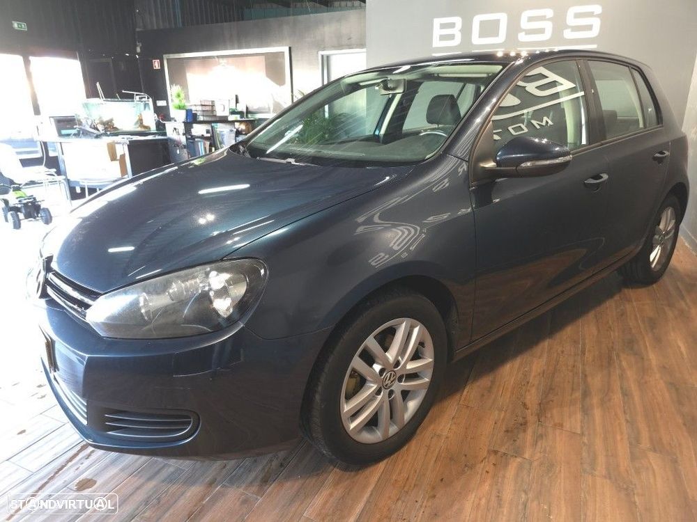 VW Golf 1.6 TDi Trendline BlueMotion - 8