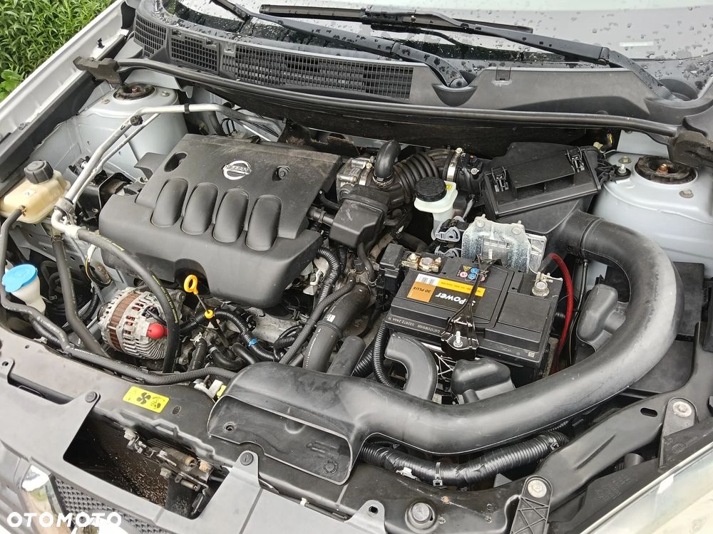 Nissan Qashqai 2.0 4x4 Tekna - 17