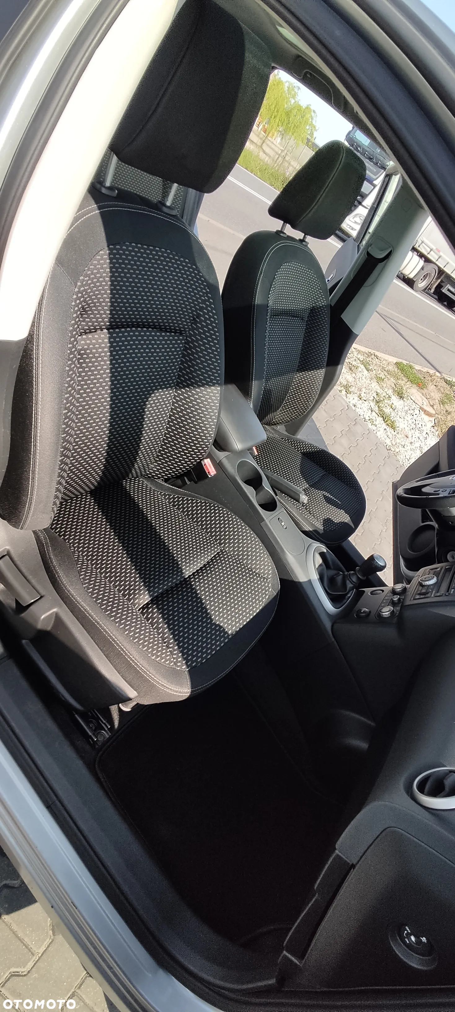 Nissan Qashqai - 23