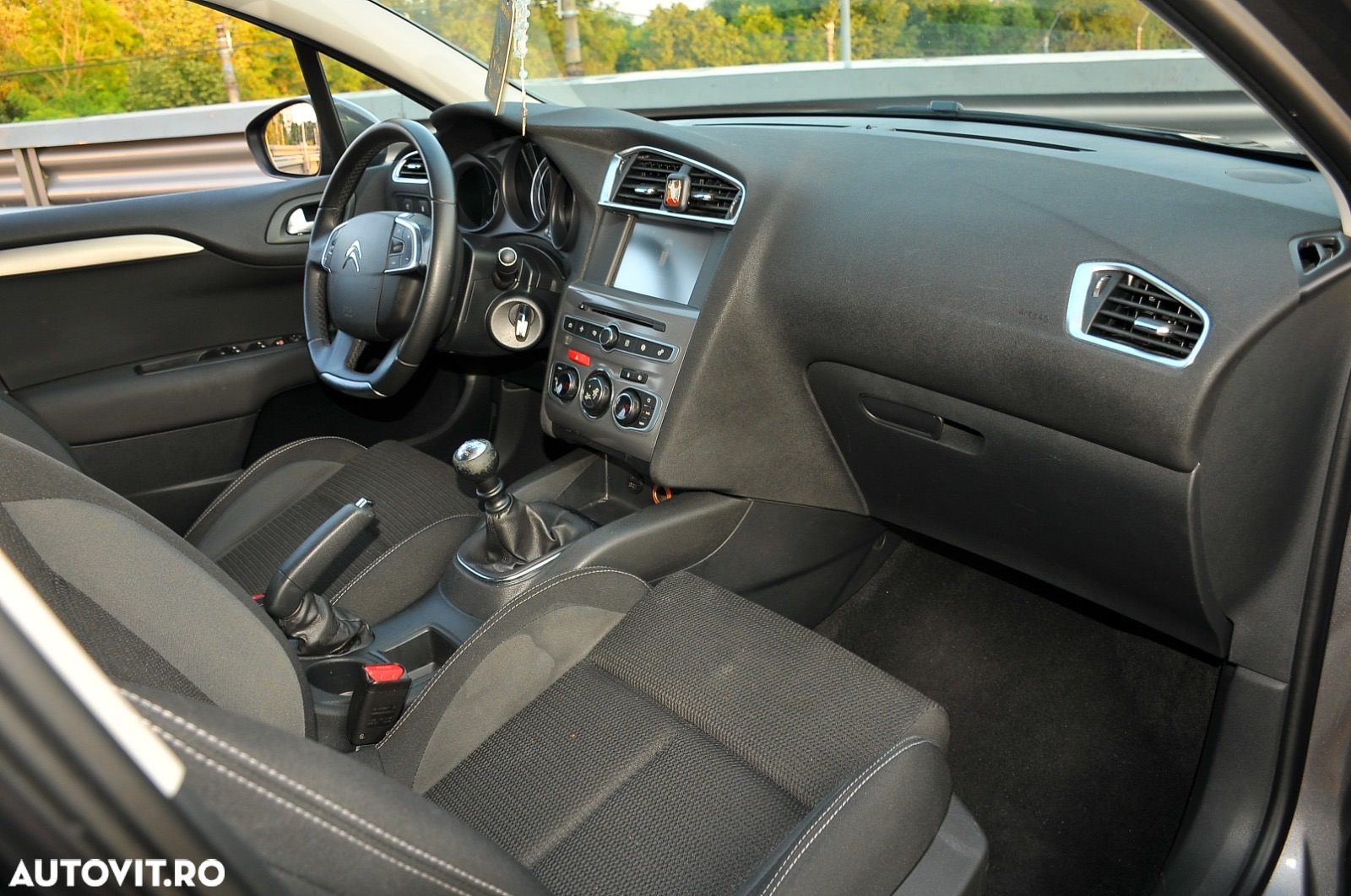 Citroën C4 PureTech 130 Stop & Start Exclusive - 5