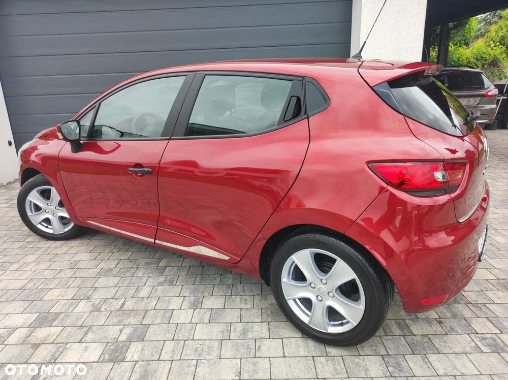 Renault Clio - 29