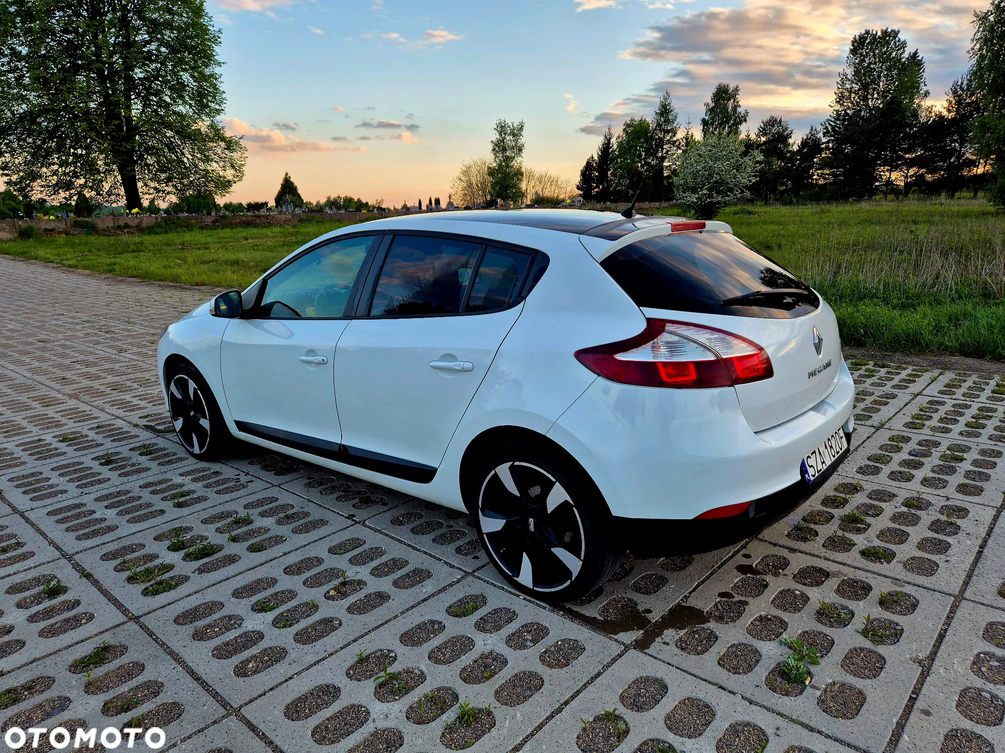 Renault Megane 1.6 16V 110 Authentique - 9