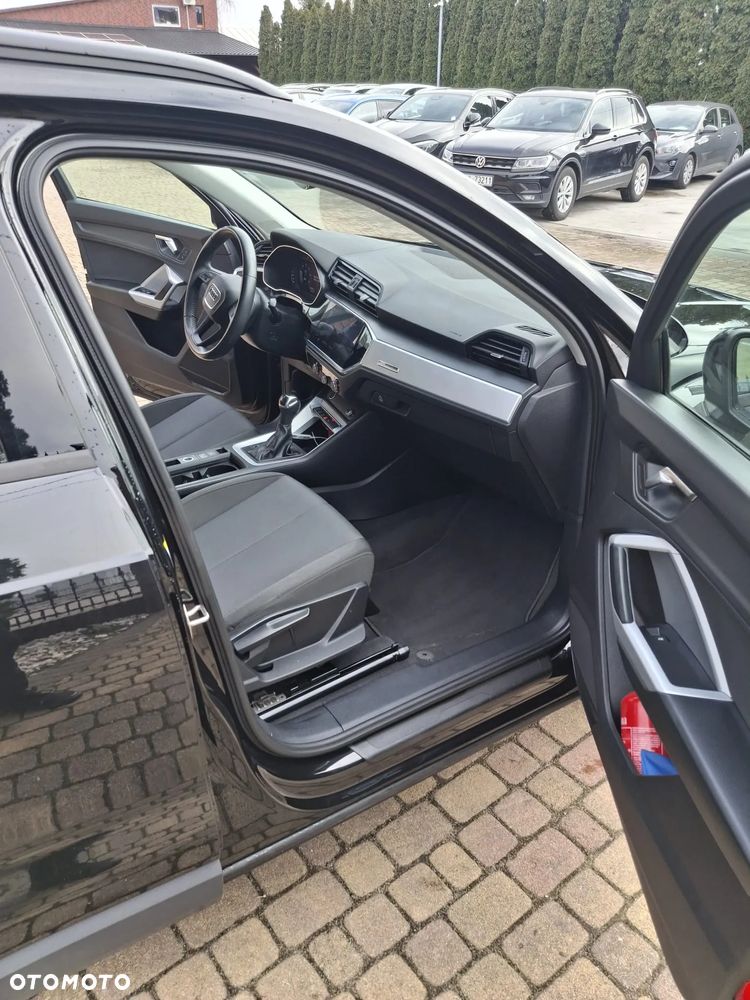 Audi Q3 35 TDI S tronic - 13