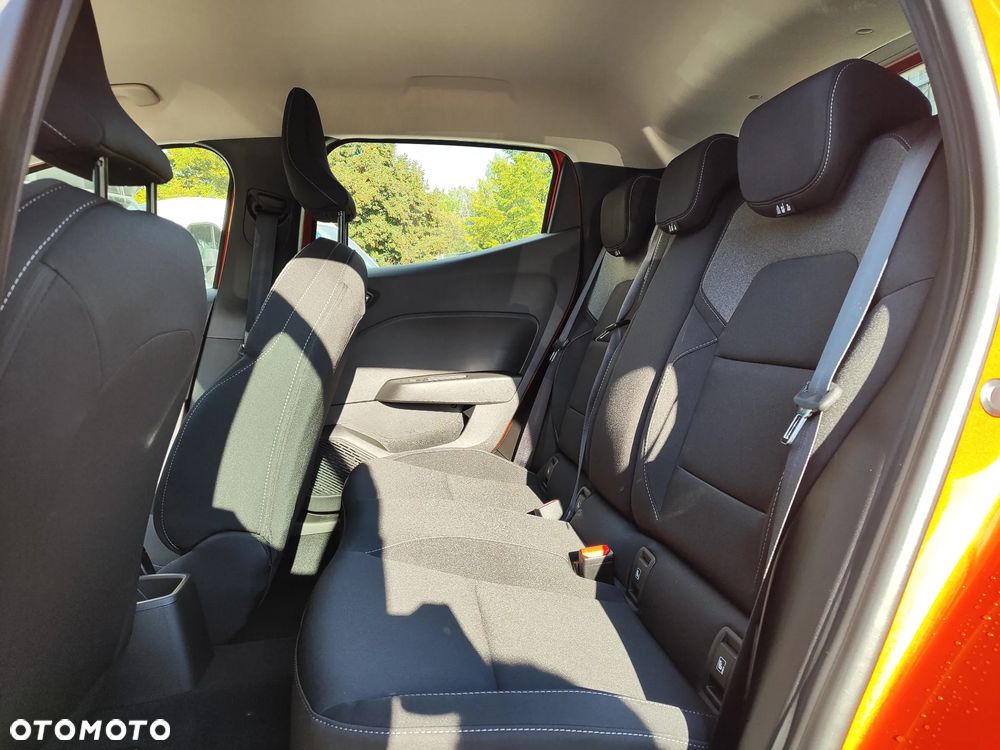 Renault Clio - 26