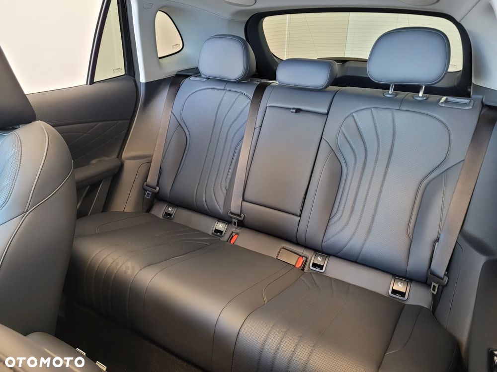 Geely Starray - 12