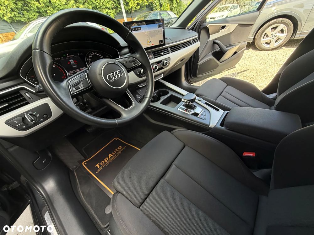Audi A4 Limousine 40 TFSI S tronic design - 19