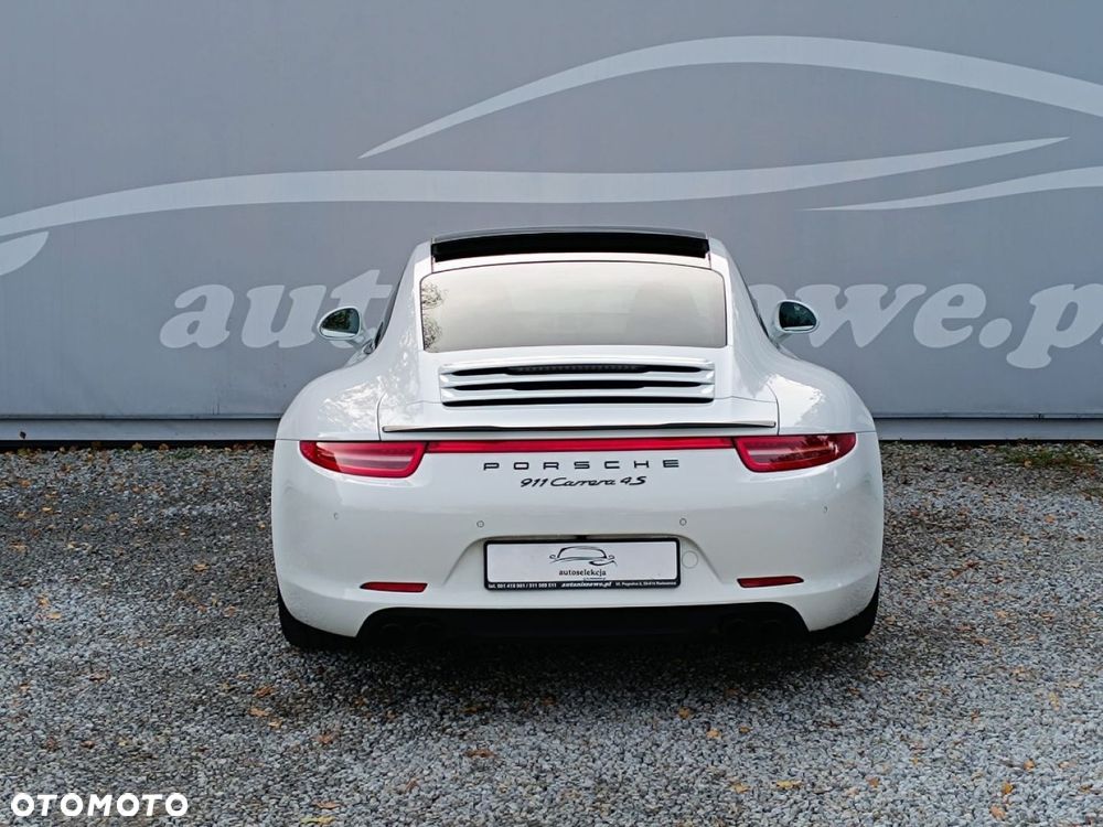 Porsche 911 Carrera 4S PDK - 21
