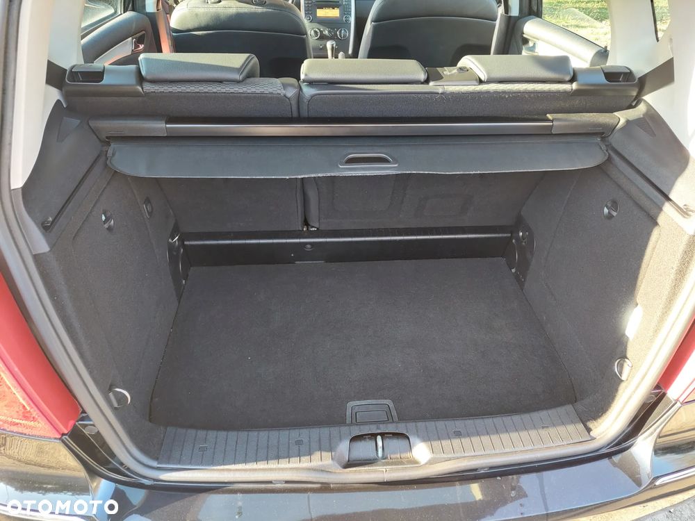 Mercedes-Benz Klasa A 180 CDI Avantgarde - 17