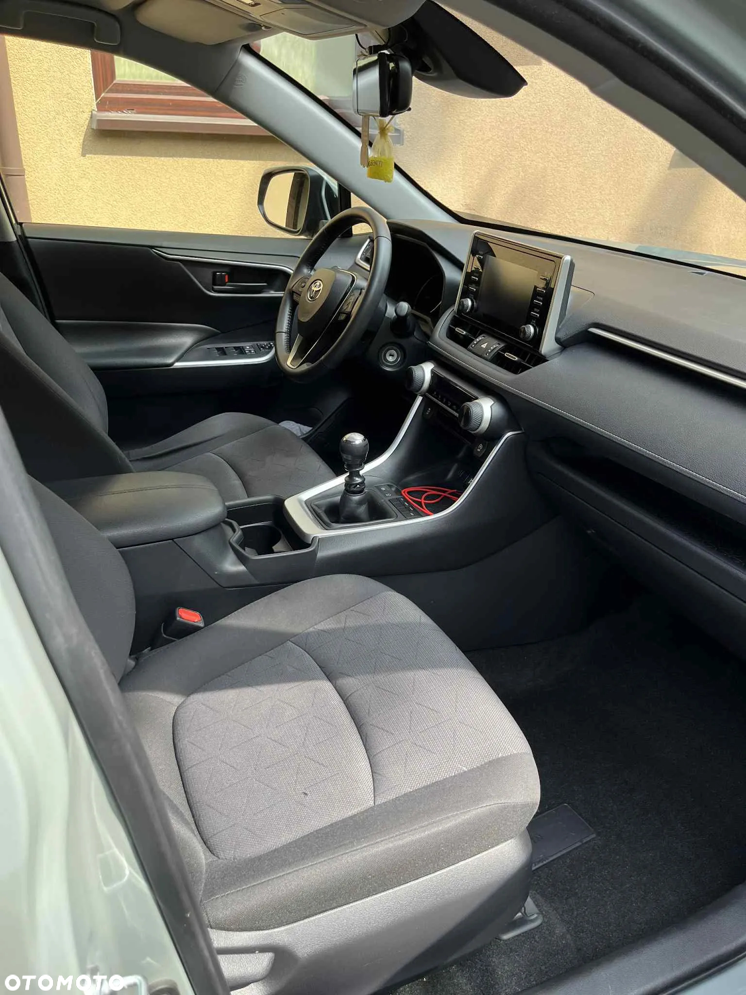 Toyota RAV4 - 20
