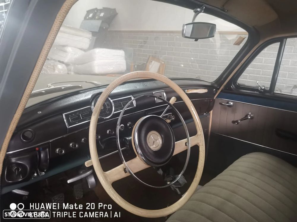 Mercedes-Benz 190 - 3