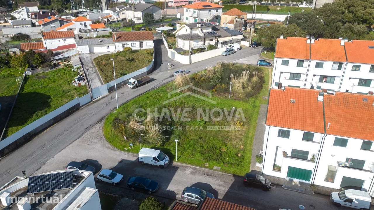 Lote de Gaveto para Construção de Moradia - Grande imagem: 5/14