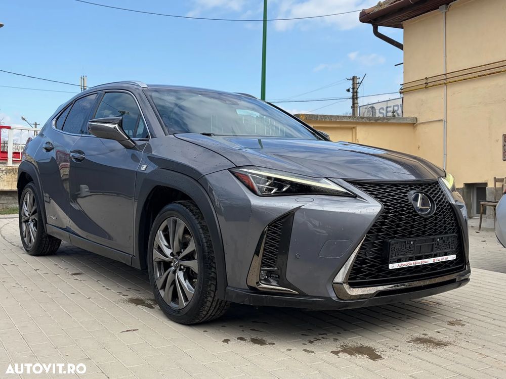Lexus UX 250h (E-FOUR) F SPORT - 2