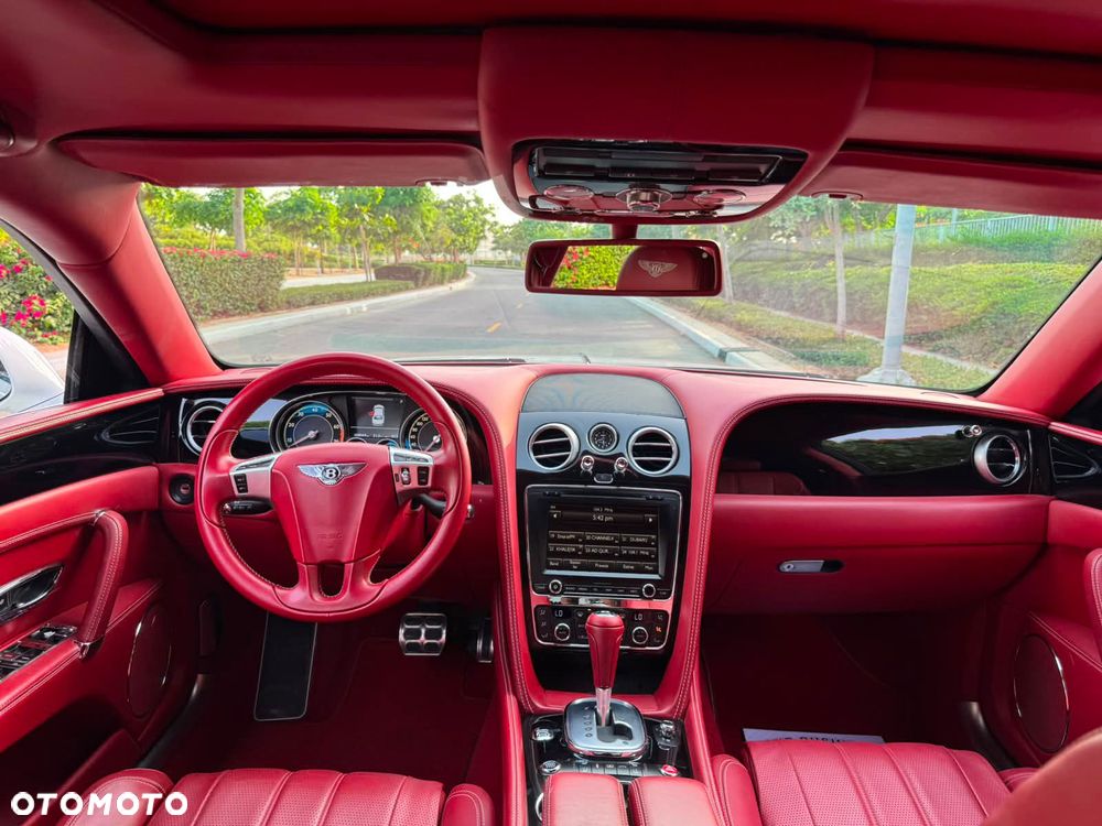 Bentley Flying Spur - 9
