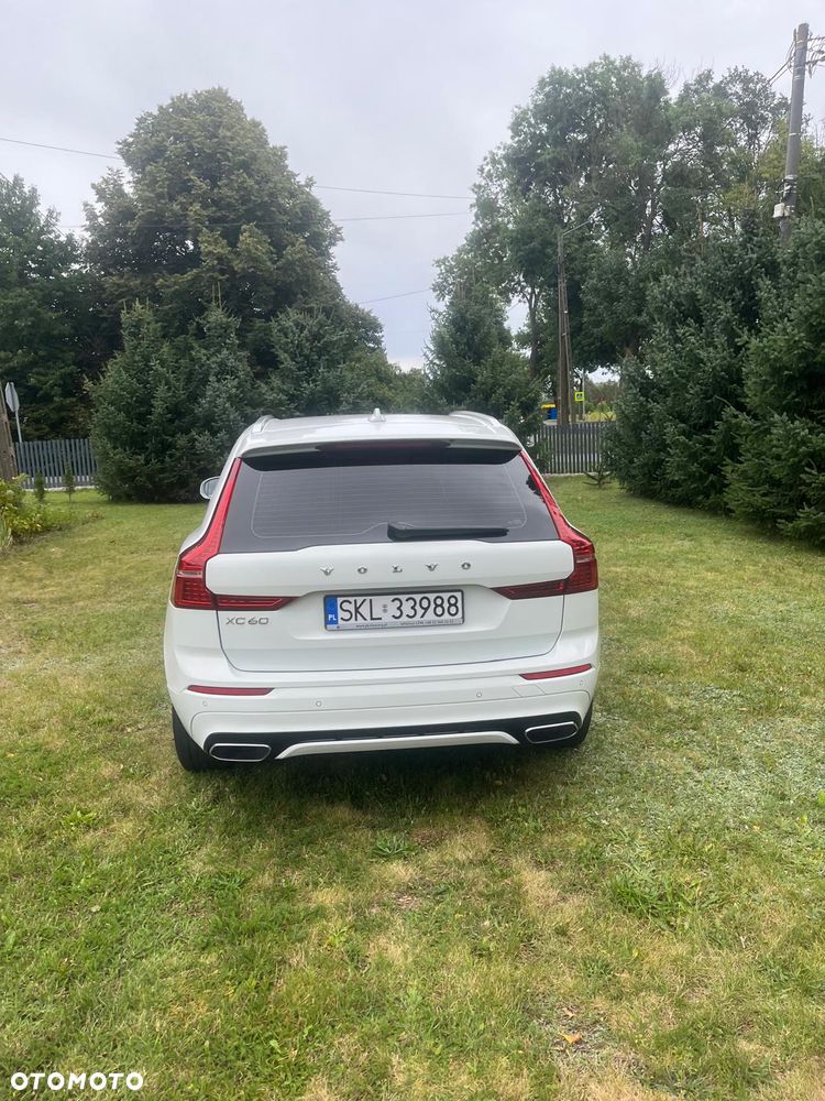 Volvo XC 60 D3 R-Design - 4