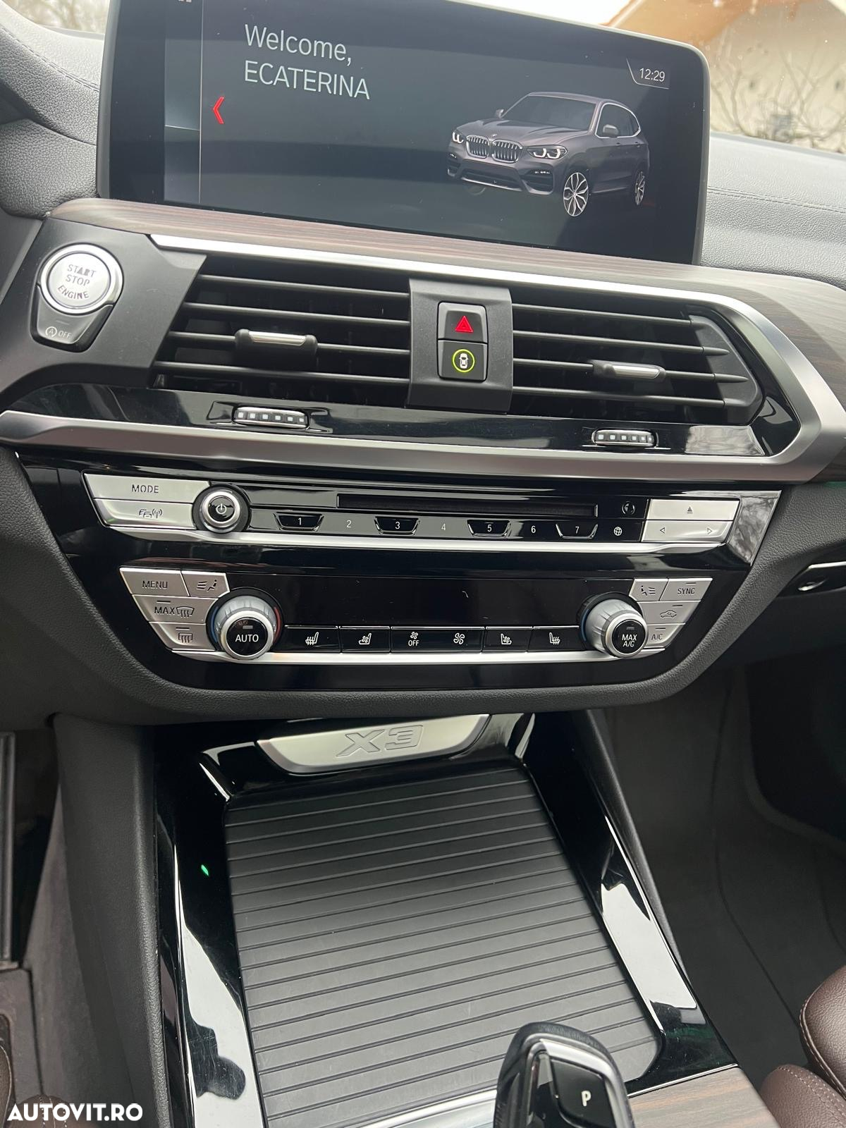 BMW X3 xDrive30i AT Luxury Line - 7