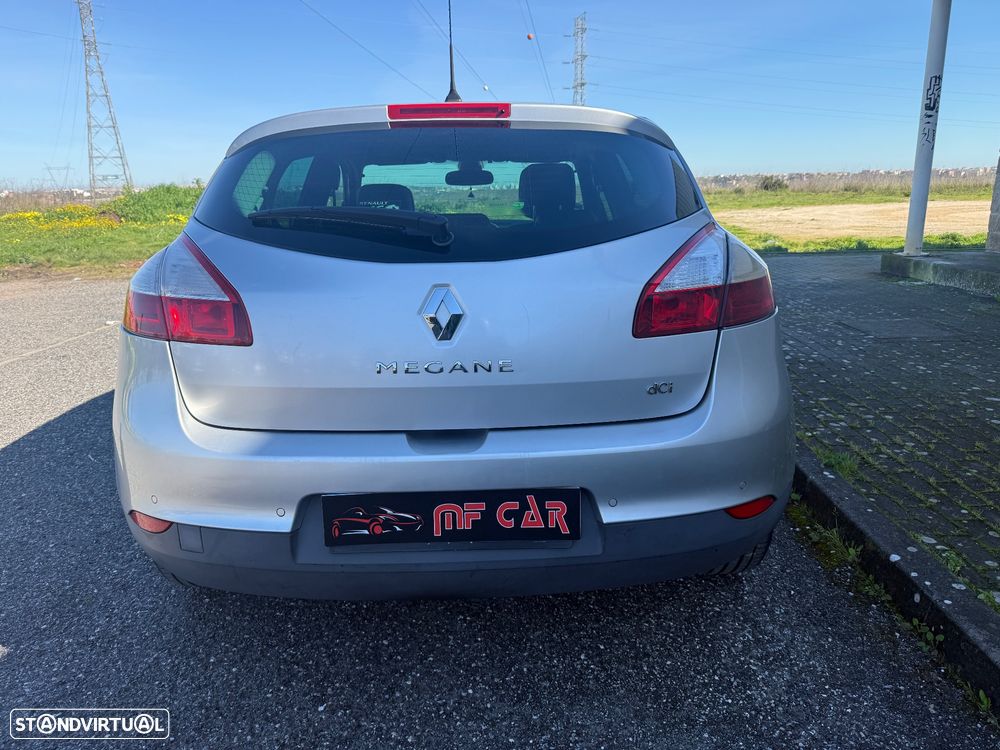 Renault Mégane 1.5 dCi Dynamique Luxe - 5