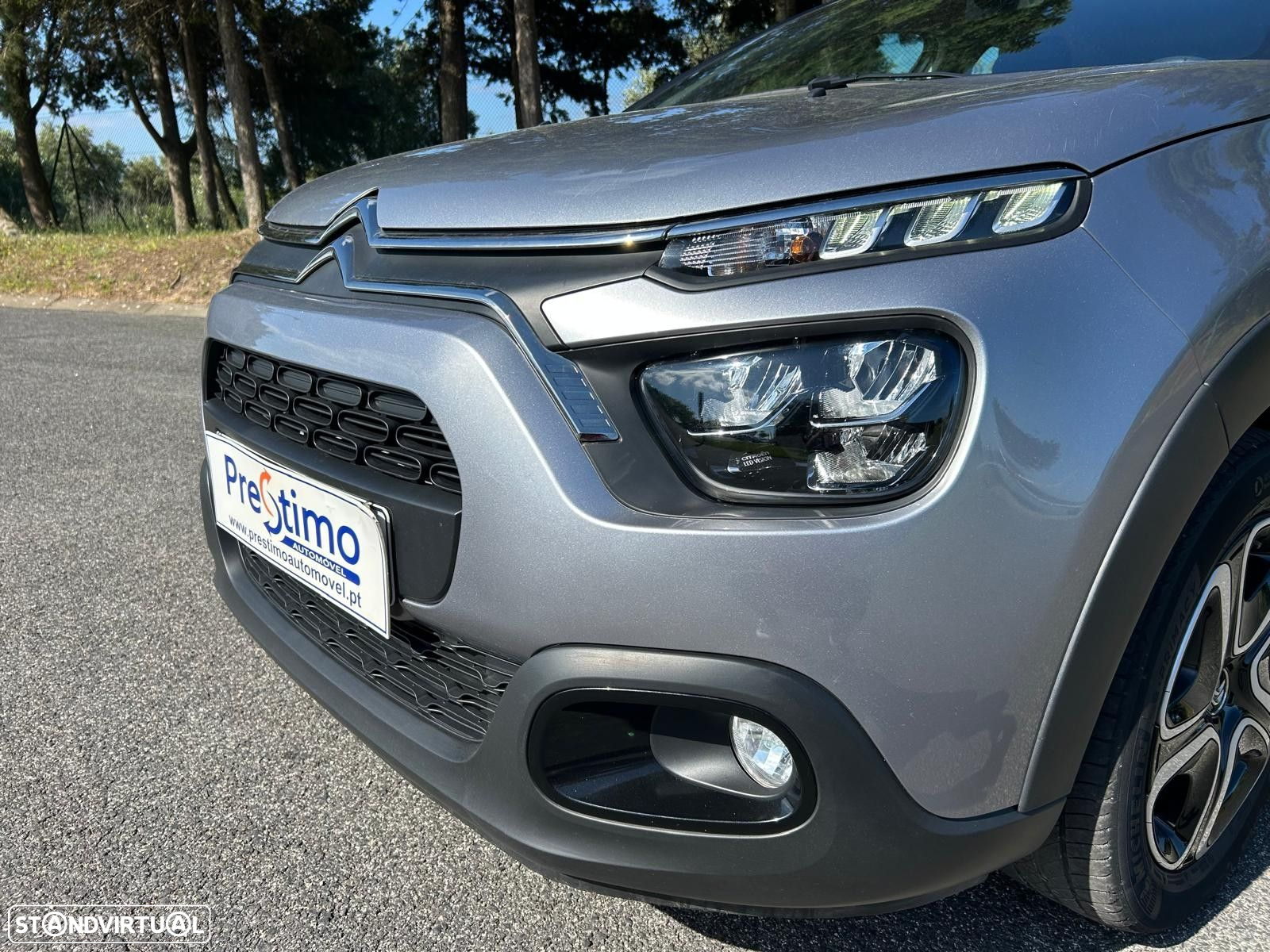 Citroën C3 1.2 PureTech Shine - 24
