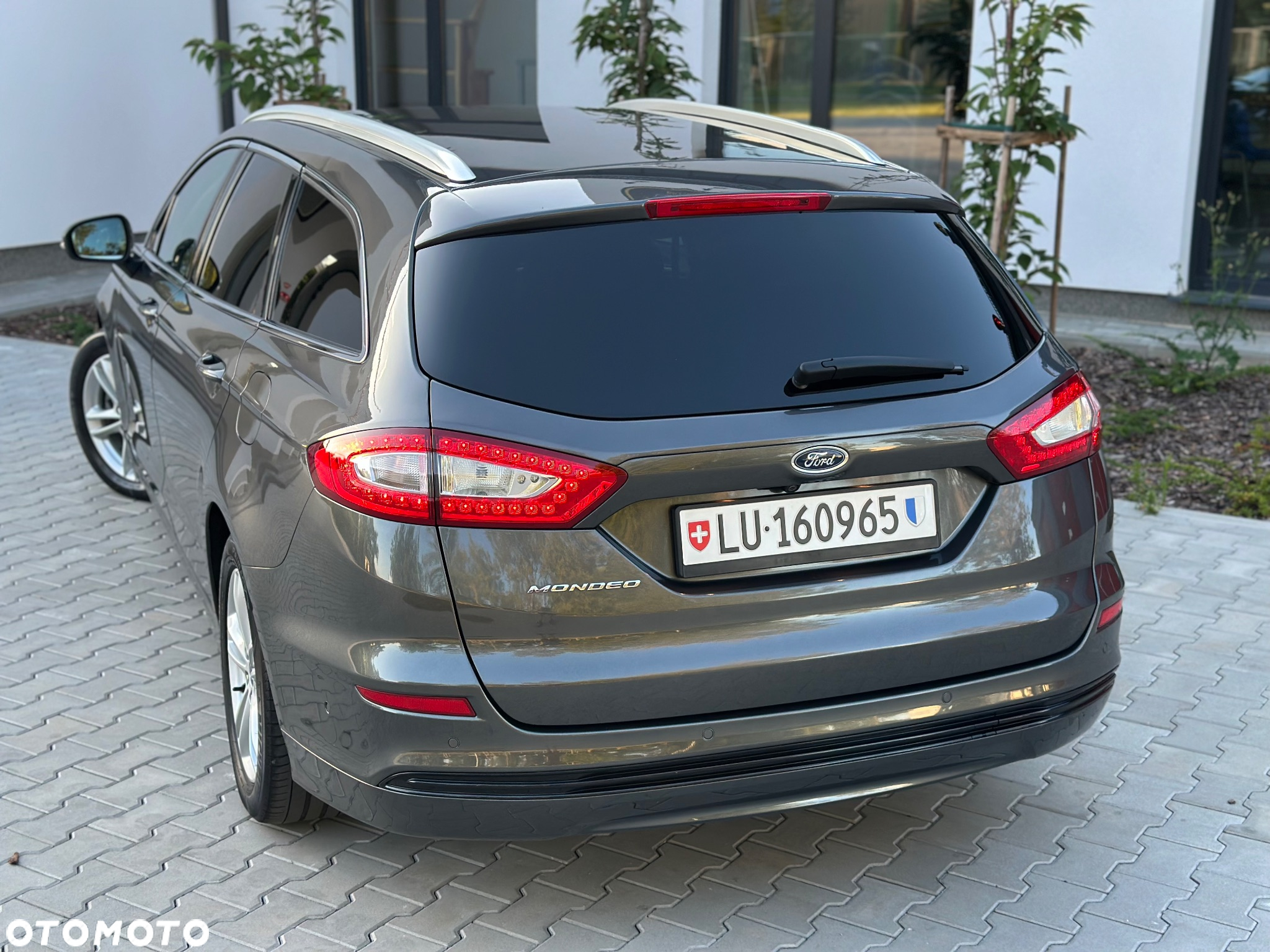 Ford Mondeo 2.0 EcoBlue Titanium - 9