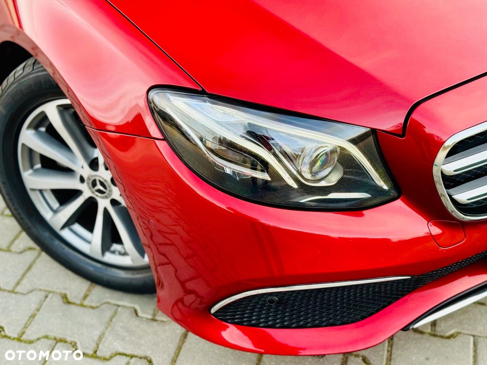 Mercedes-Benz Klasa E 220 d 9G-TRONIC Exclusive - 19