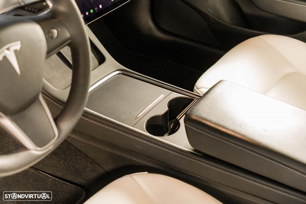 Tesla Model 3 Long Range AWD Dual Motor - 22