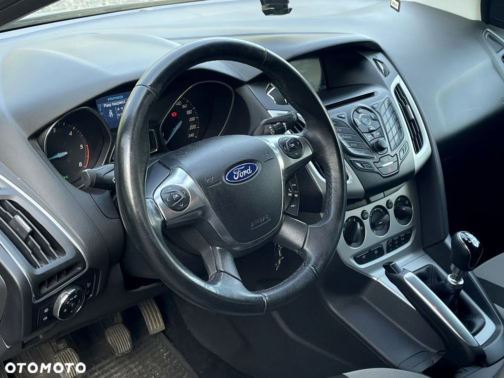 Ford Focus 1.6 TDCi DPF Start-Stopp-System Champions Edition - 17