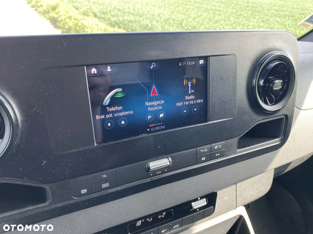Mercedes-Benz Sprinter - 18