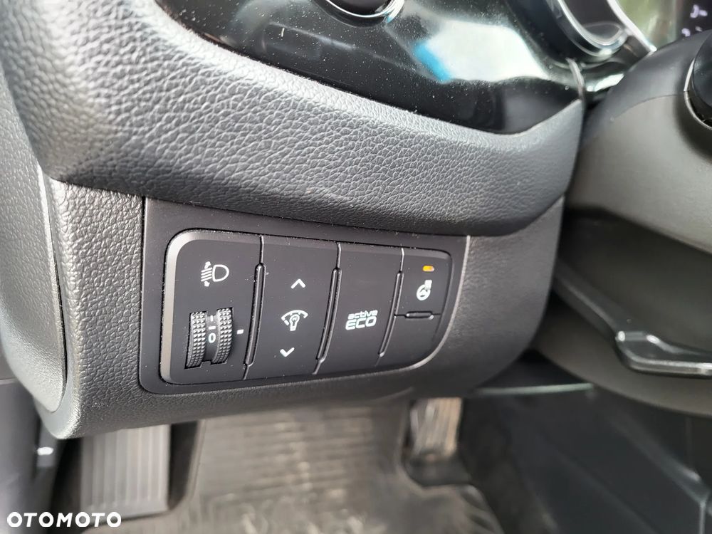 Kia Ceed 1.6 GDI L Business Line DCT - 14
