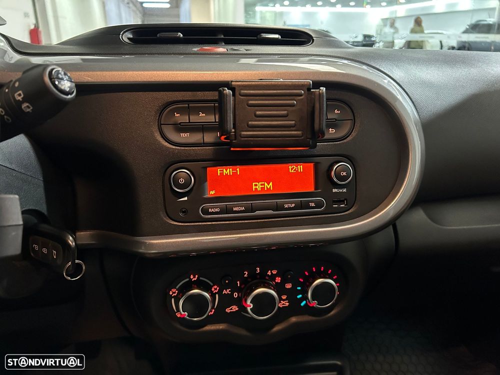 Renault Twingo 1.0 SCe Limited - 23